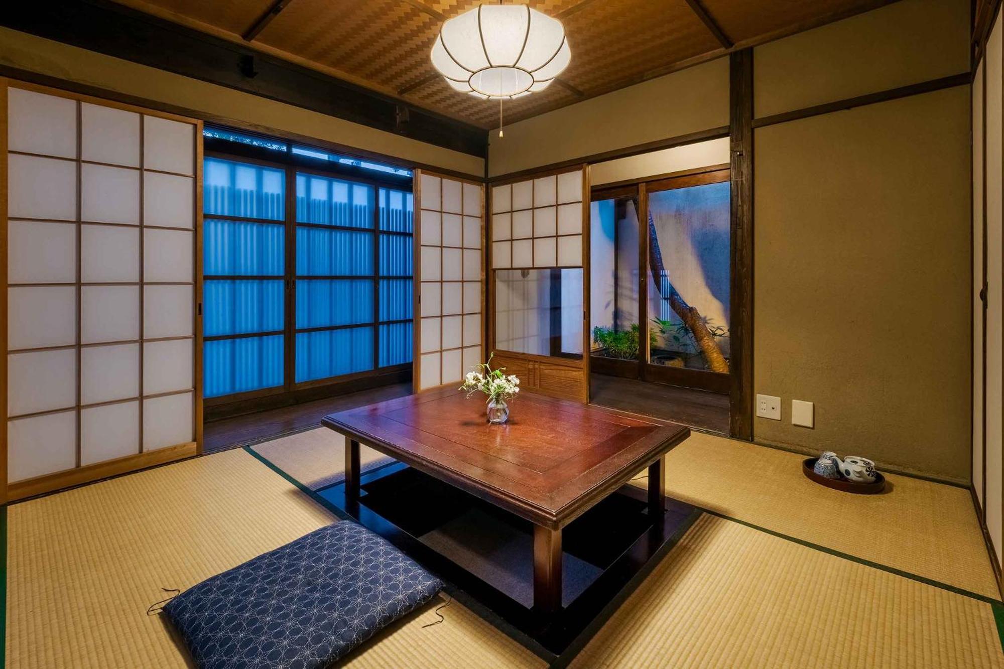 Вилла Gion Koyu An Machiya House Киото Экстерьер фото